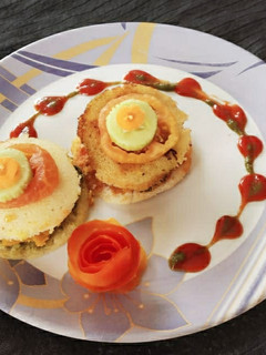 A picture of Idli burger.