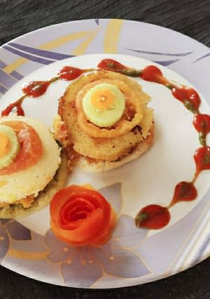 A picture of Idli burger.