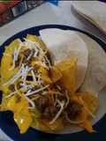 Nachos con carne molida y queso