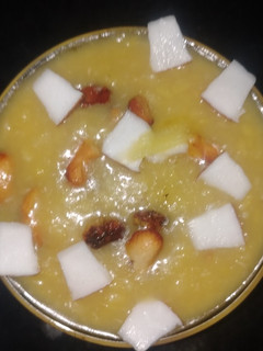 பாசிப்பருப்பு பாயாசம் (Paasiparuppu payasam recipe in tamil) செய்முறை முக்கிய புகைப்படம்