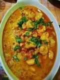 Shrimp with Curry and Coconut Milk