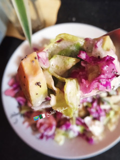 صورة لوصفة سلطة 🥗 صحية و غنية بالفيتامينات