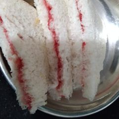A picture of Bread jam sandwich.
