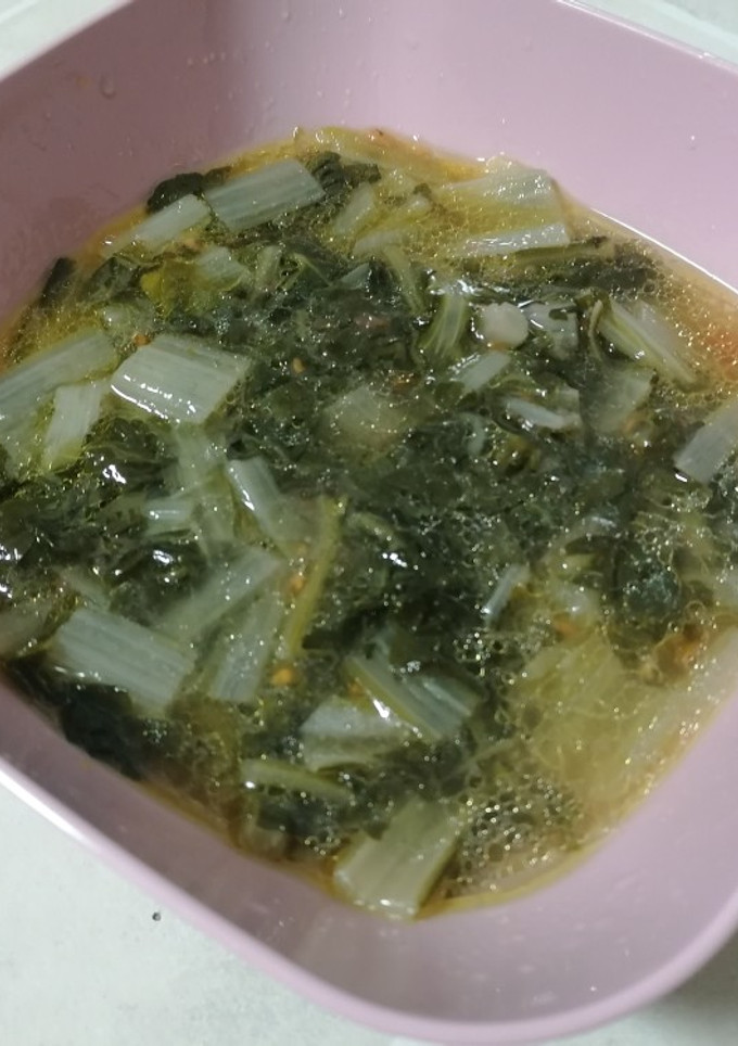 Una foto de Ensalada de acelgas