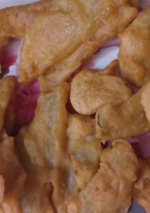 आलू की पकौड़ी (Aloo ki pakodi recipe in hindi) रेसिपी मुख्य फोटो