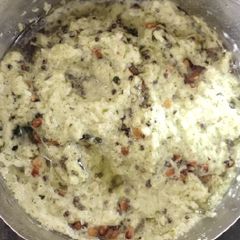 Coconut chutney A picture of Coconut chutney.