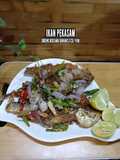 31:1:25 - Ikan pekasam goreng bersama bawang dan cili padi
