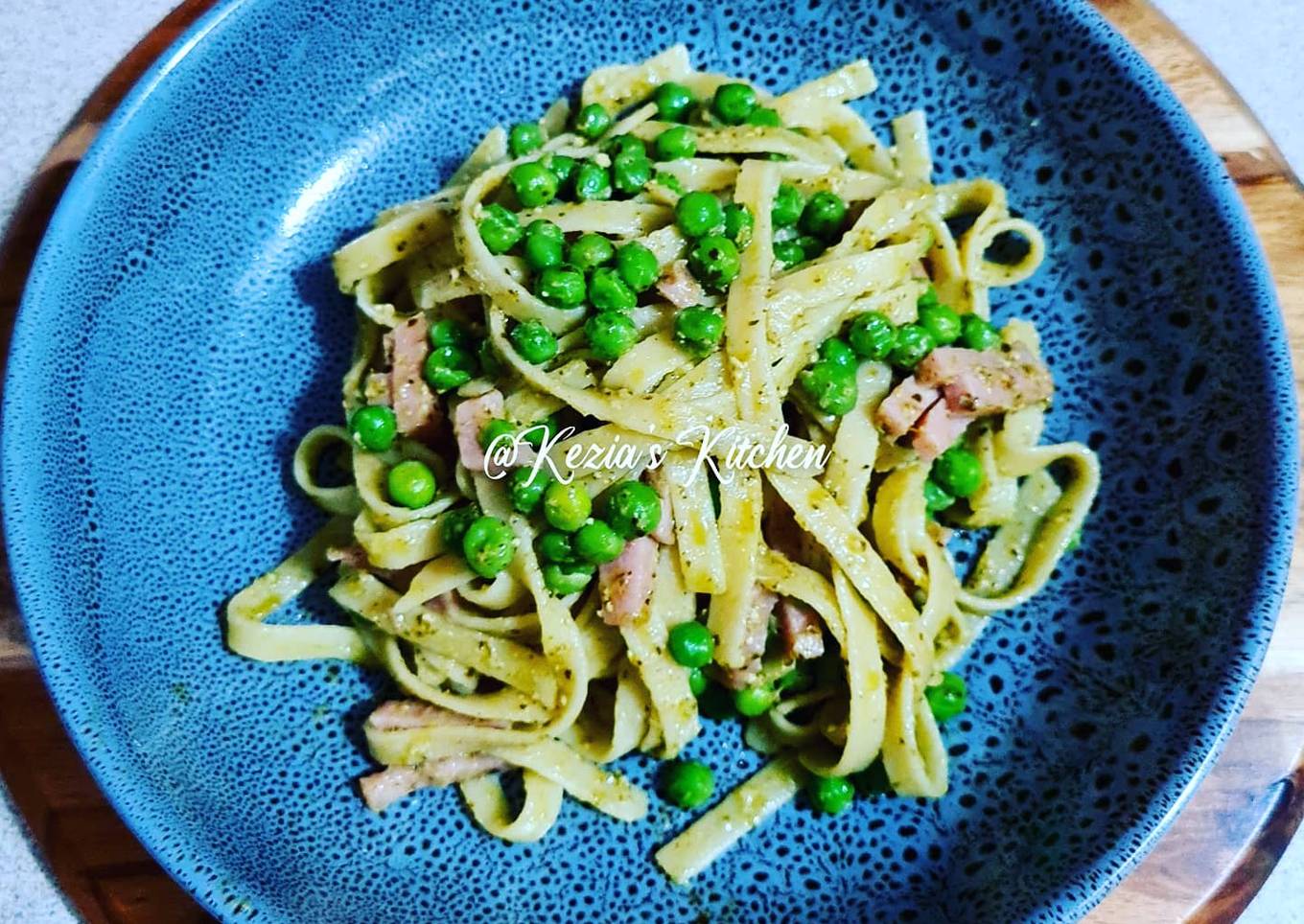 Ham pesto pasta