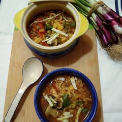 A picture of Maggi vegetable soup.