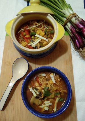 A picture of Maggi vegetable soup.
