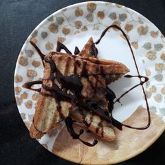 A picture of Chocolate sandwich.