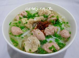 Hình của món Bún mọc.