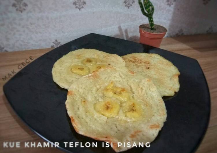 Bagaimana Menyiapkan Kue Khamir Teflon isi Pisang, Lezat Sekali