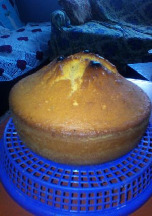 A picture of My Lemon cake.