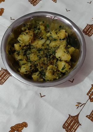 આલુ મેથી સબ્જી (aalu methi sabji Recipe in gujarati) રેસીપી મુખ્ય ફોટો