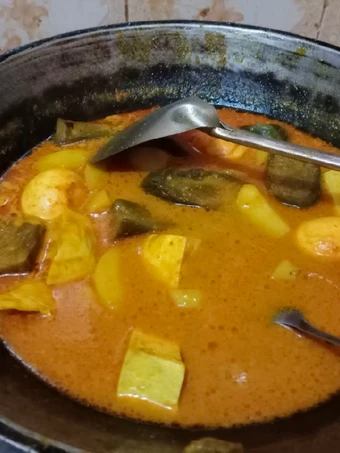 Langkah Mudah untuk Menyiapkan Resep Gulai telur campur-campur 🥰 yang Bisa Manjain Lidah Anti Ribet, Lezat