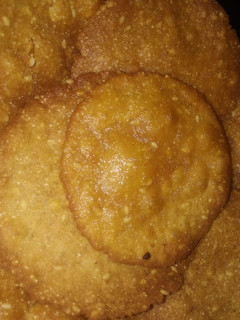 நிப்பட் தட்டை முறுக்கு (Nippat thattai murukku recipe in tamil) செய்முறை முக்கிய புகைப்படம்