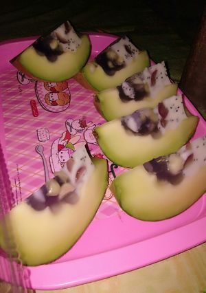 Foto resep Melon isi puding buah