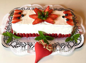 Foto di Semifreddo panna, mascarpone e fragola
