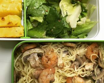 How To Serving Recipe Bento Series  2  Trois Fromage et Champignon Pasta Delicious and Healthy