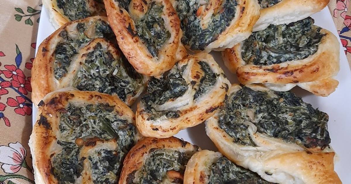 Rotolini di pasta sfoglia e spinaci