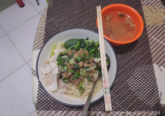 Resep Bakmie Ayam Jamur Pangsit Oleh Ainas Meals Cookpad