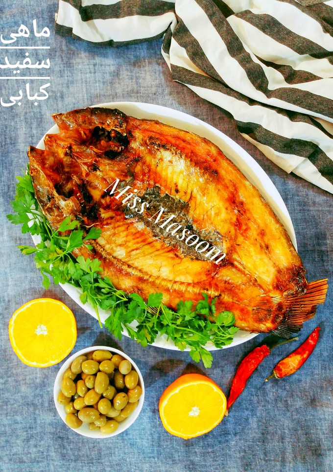 عکسی از دستور ماهی سفید کبابی