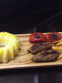 عکسی از دستور کباب چوبی