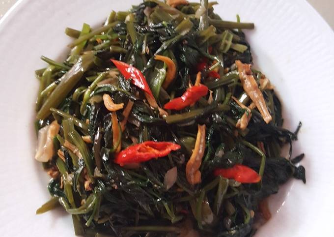 Resep Cah Kangkung Teri Asin, Enak