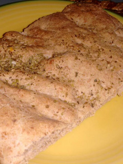 Una foto de Pan de Focaccia con Agua de Mar