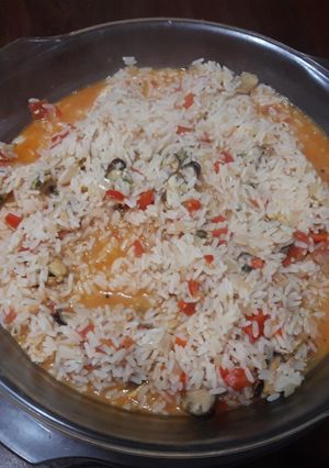 Una foto de Arroz con mejillones