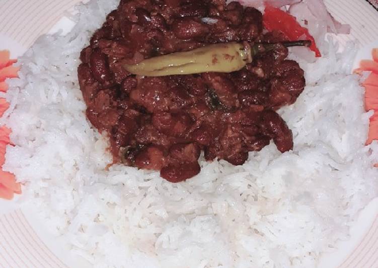 Red Lobia with boiled Rice