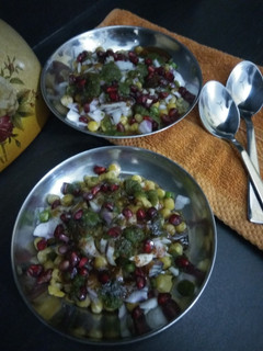 मटरा चाट (Matra chaat recipe in hindi) रेसिपी मुख्य फोटो