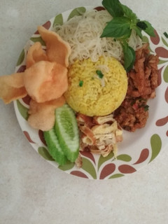 Foto resep Nasi kuning rice cooker