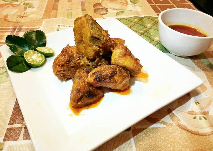 Langkah Mudah untuk mengolah Ayam Panggang Bumbu Rujak, Enak Banget