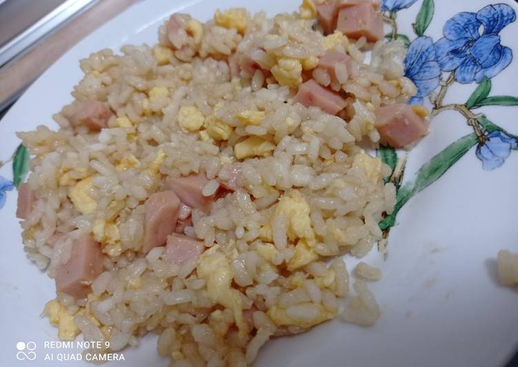 Arroz chino con salsa de soja