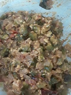 மிக்ஸ்டு டேஸ்ட் பாவக்காய் பொரியல் (Paakarkaai poriyal recipe in tamil) செய்முறை முக்கிய புகைப்படம்