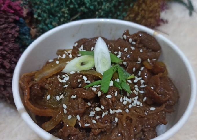 Bagaimana Menyiapkan Beef terriyaki rice bowl Anti Gagal