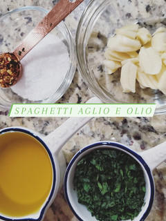 A picture of Spaghetti Aglio e Olio.