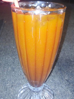 A picture of Mango orange smoothie.