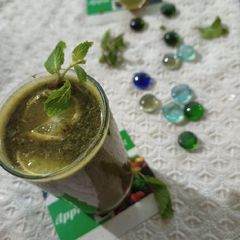A picture of Mint lemon juice.