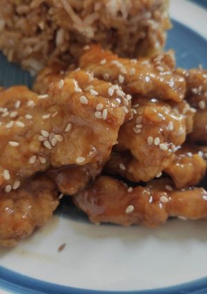 Una foto de Pollo con miel estilo chino
