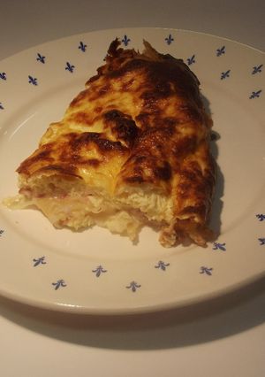 Una foto de Quiche de beicon y queso gruyère