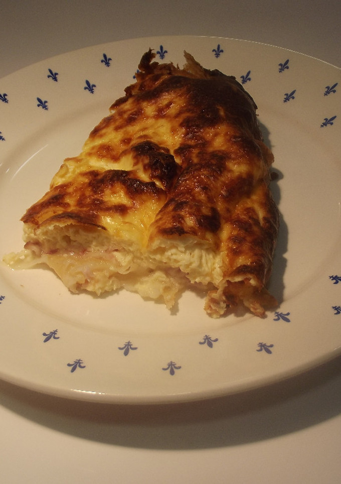 Una foto de Quiche de beicon y queso gruyère