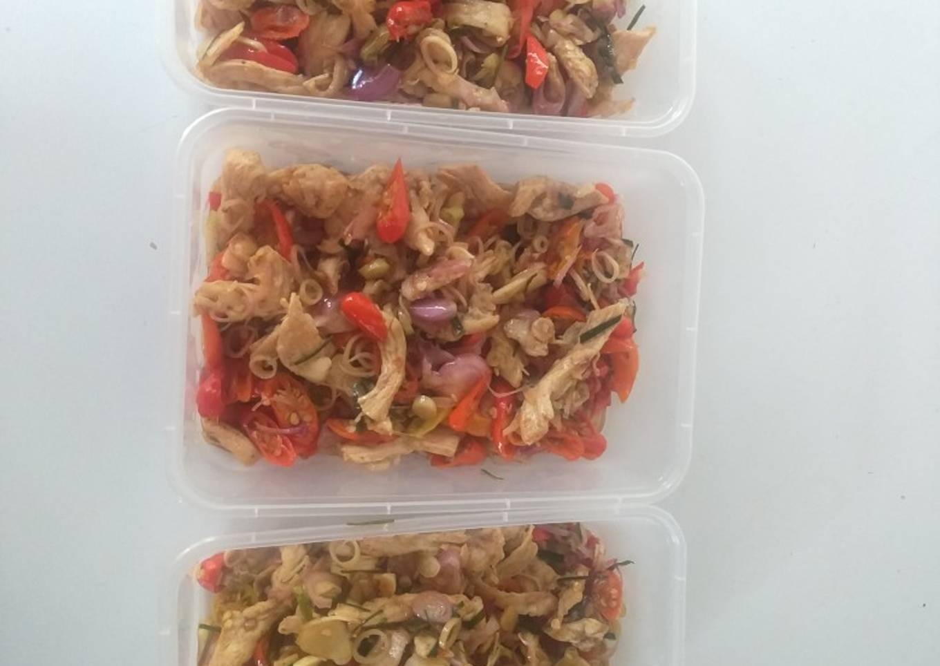 Ayam suir sambal matah