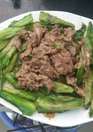 Hình của món Đậu rồng xào thịt bò.