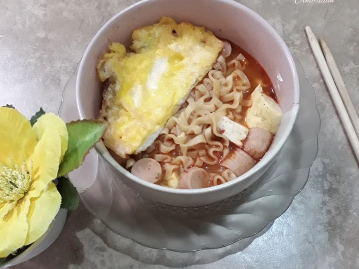 Langkah Mudah untuk Menyiapkan Resep Mie rebus kuah tomyam instan halal yang Bikin Ngiler Anti Ribet, Lezat Sekali