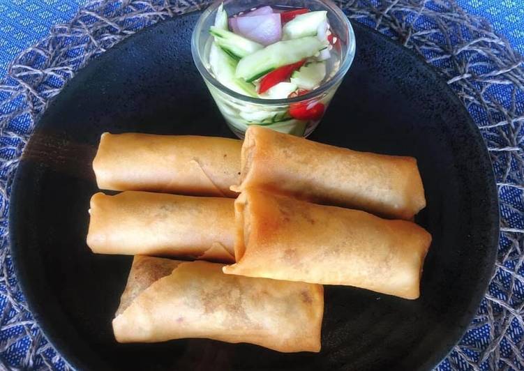 🧑�?��?�?�🧑�?��?�?� Crispy Vegetable Spring rolls Recipe • With Mushroom filling • Vegetarian Recipe