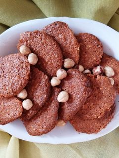 Foto di Biscotti alle nocciole con farina di lenticchie