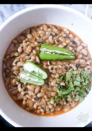 A picture of Masala black eye beans.